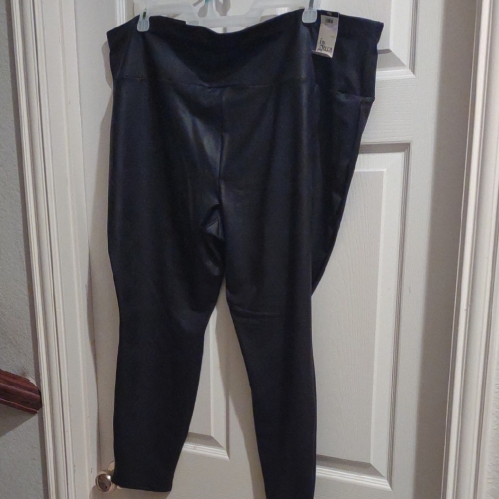 Plus Size Faux Coated leather Black Leggings for Women